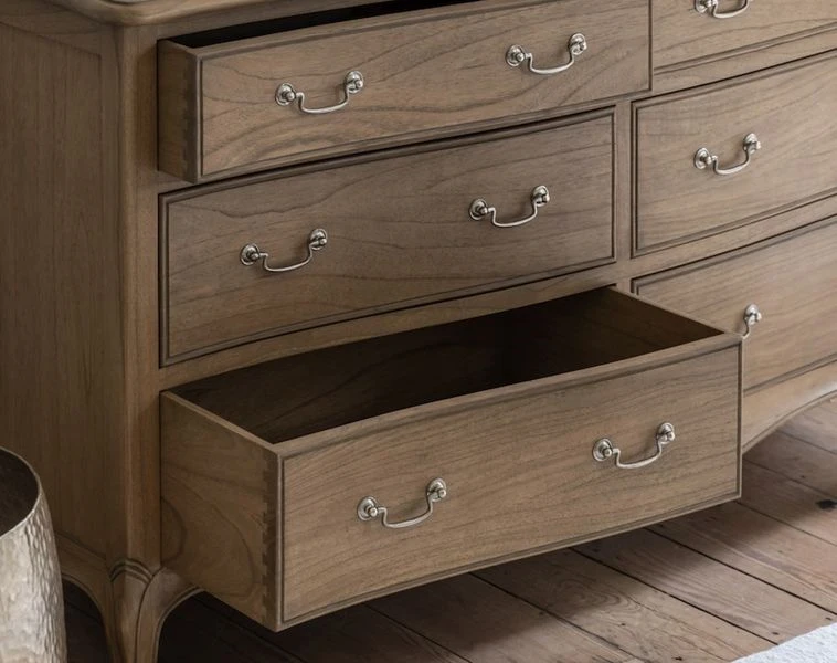 Chic 6 Drawer Chest